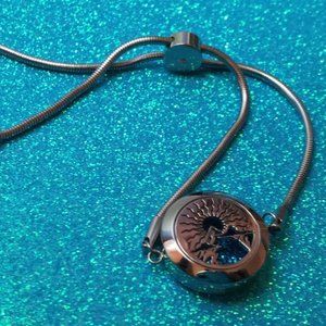 Day oil diffuser bracelet